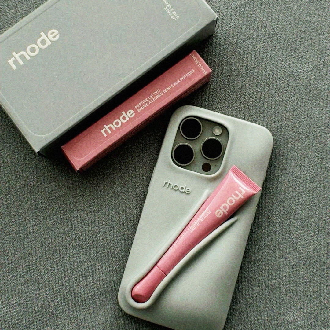 Rhode Lipstick Phone
Case + Lipstick
Combo